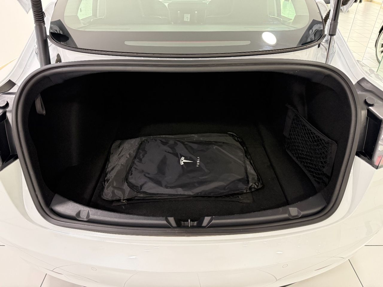 Foto Tesla Model 3 18