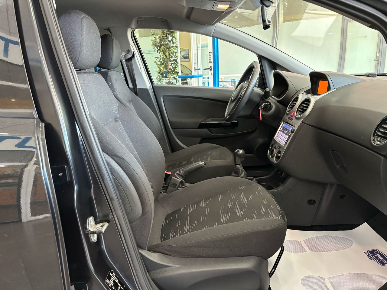 Foto Opel Corsa 12