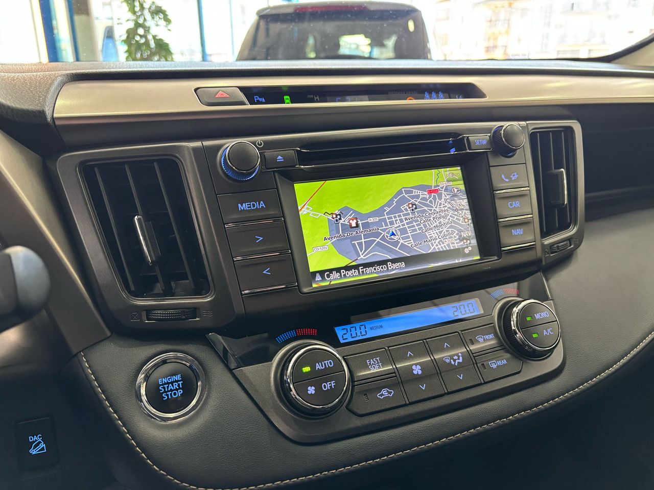 Foto Toyota Rav4 16
