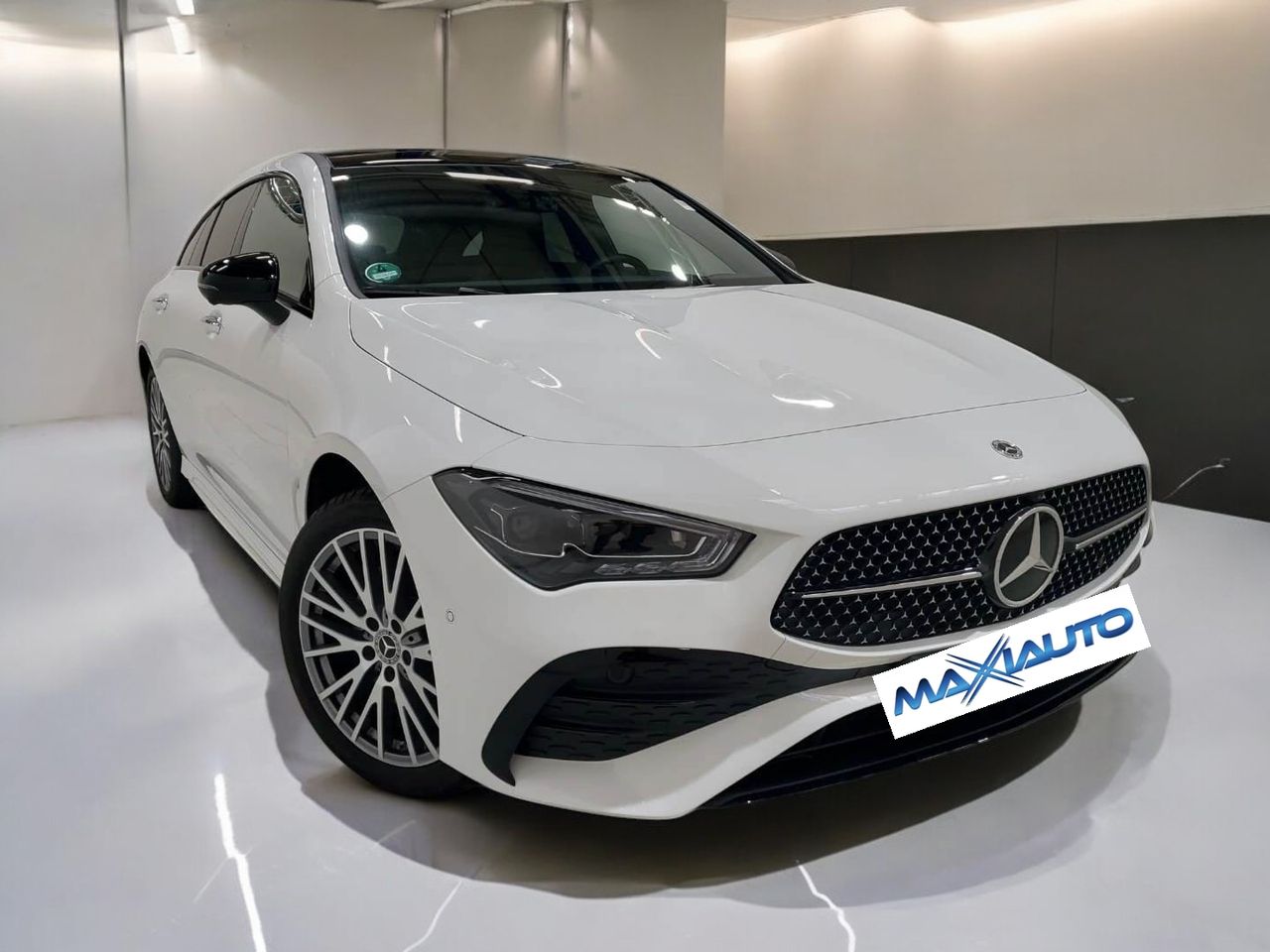 Foto Mercedes-Benz Clase CLA 5