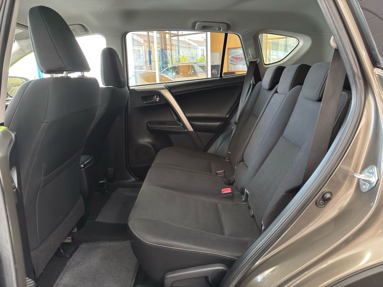 Foto Toyota Rav4 10