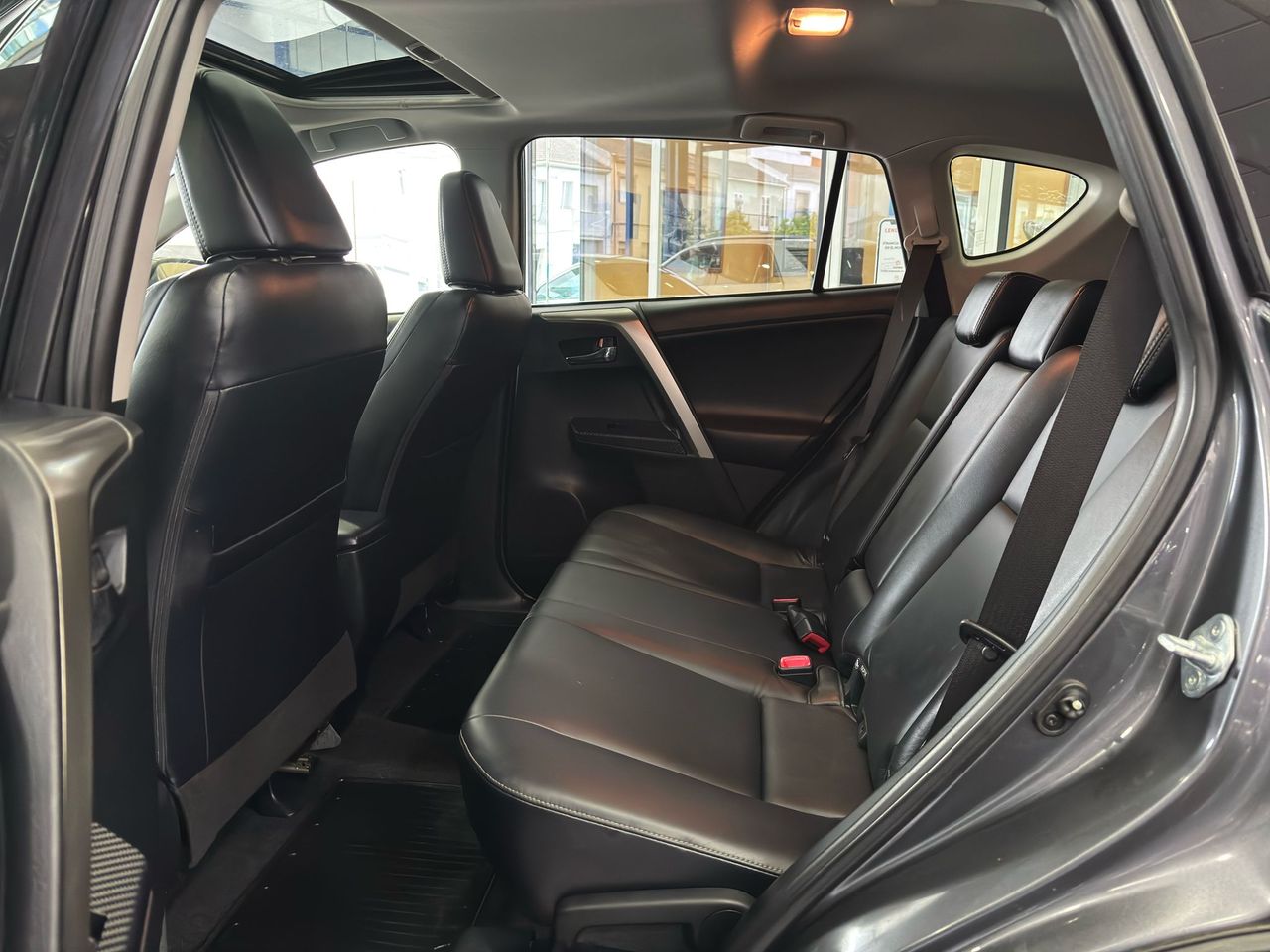 Foto Toyota Rav4 11