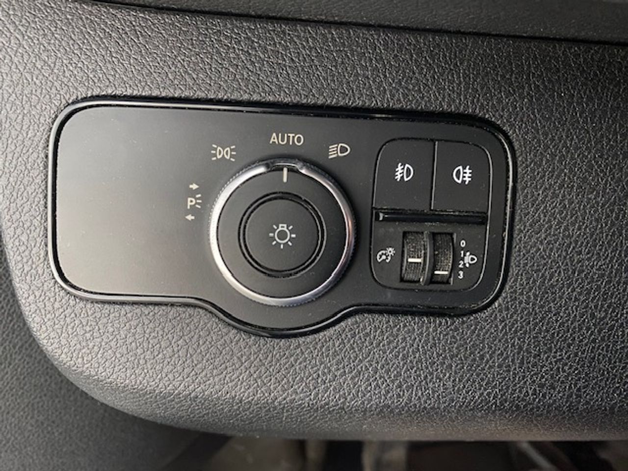 Foto Mercedes-Benz Sprinter 25