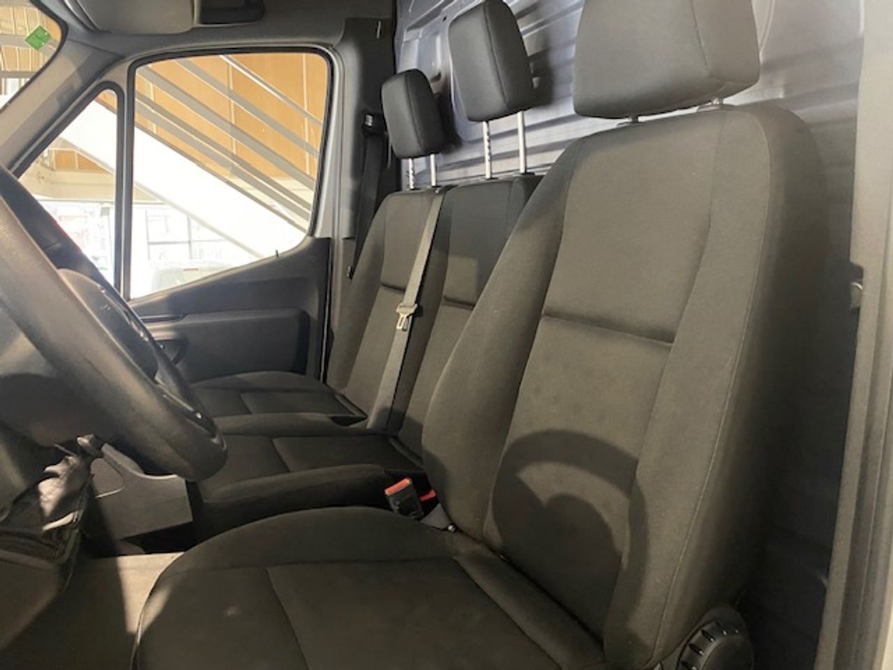 Foto Mercedes-Benz Sprinter 27