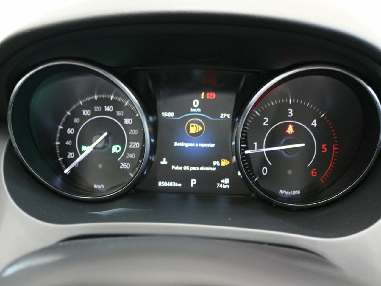Foto Jaguar E-Pace 23