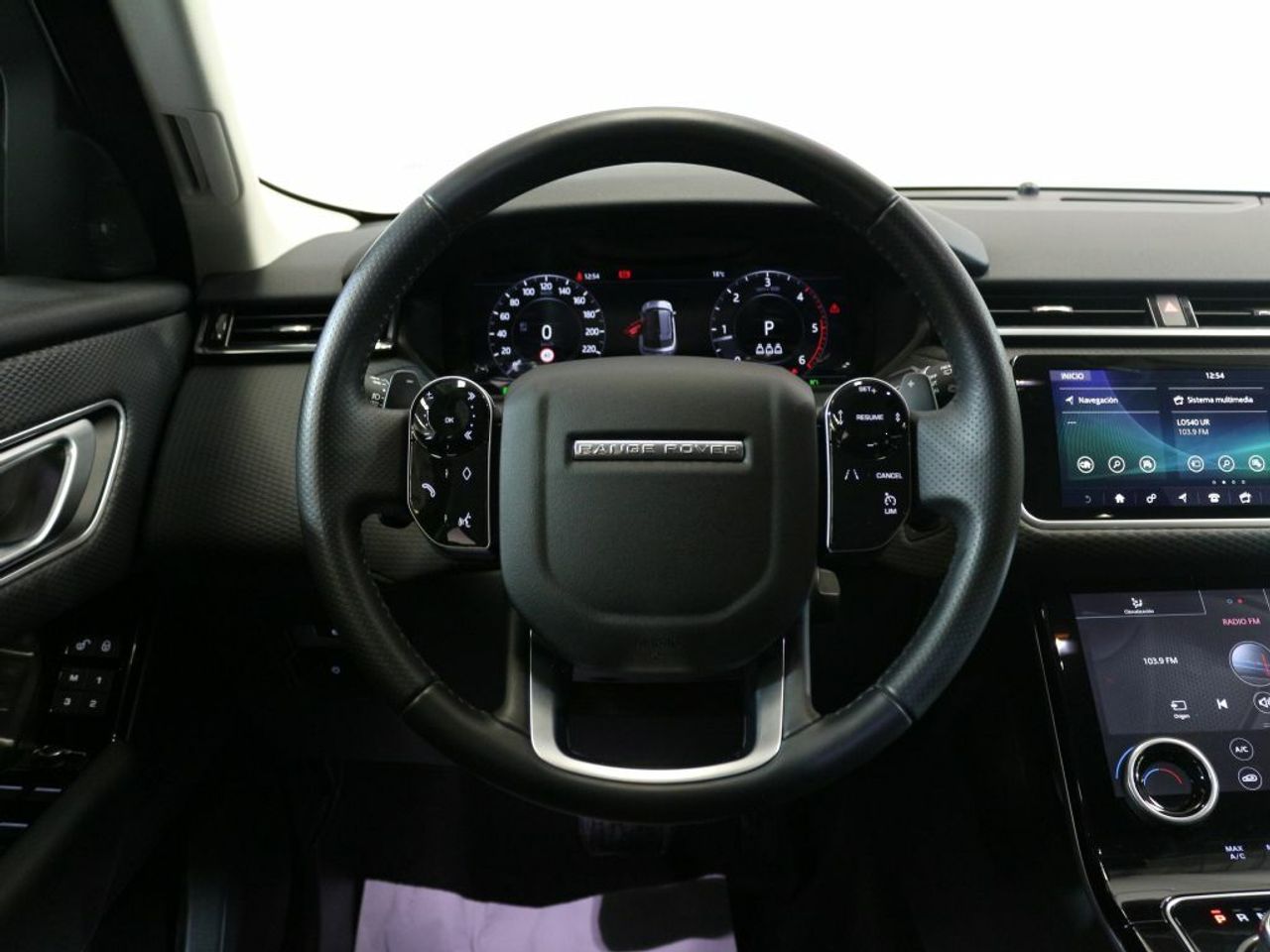 Foto Land-Rover Range Rover Velar 21