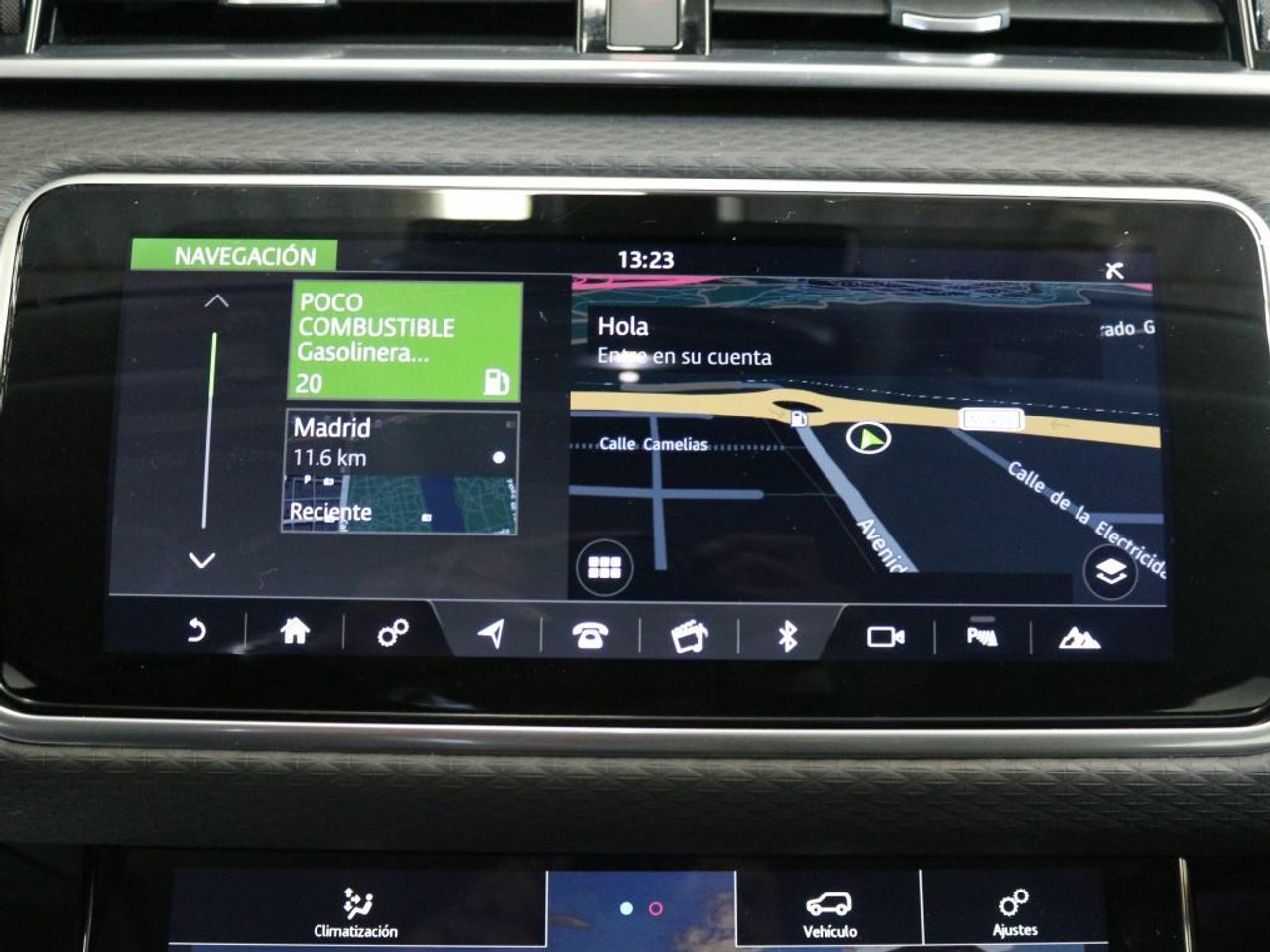 Foto Land-Rover Range Rover Velar 30
