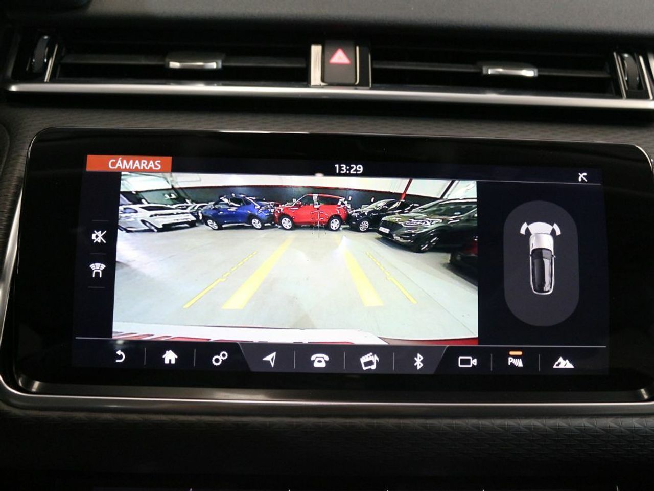 Foto Land-Rover Range Rover Velar 31