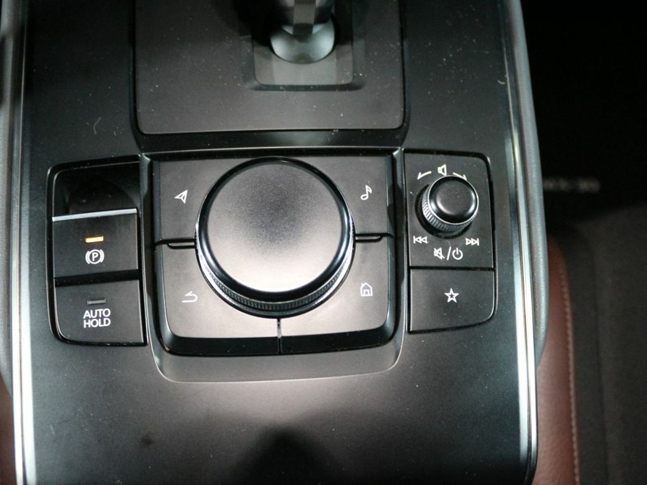 Foto Mazda MX-30 33