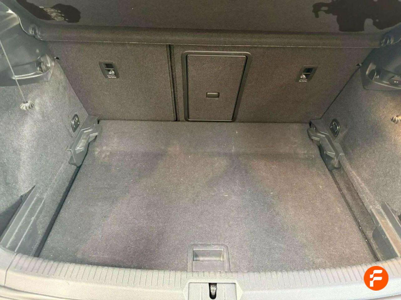 Foto Volkswagen Golf 18
