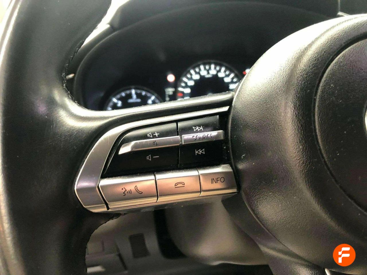 Foto Mazda CX-30 21