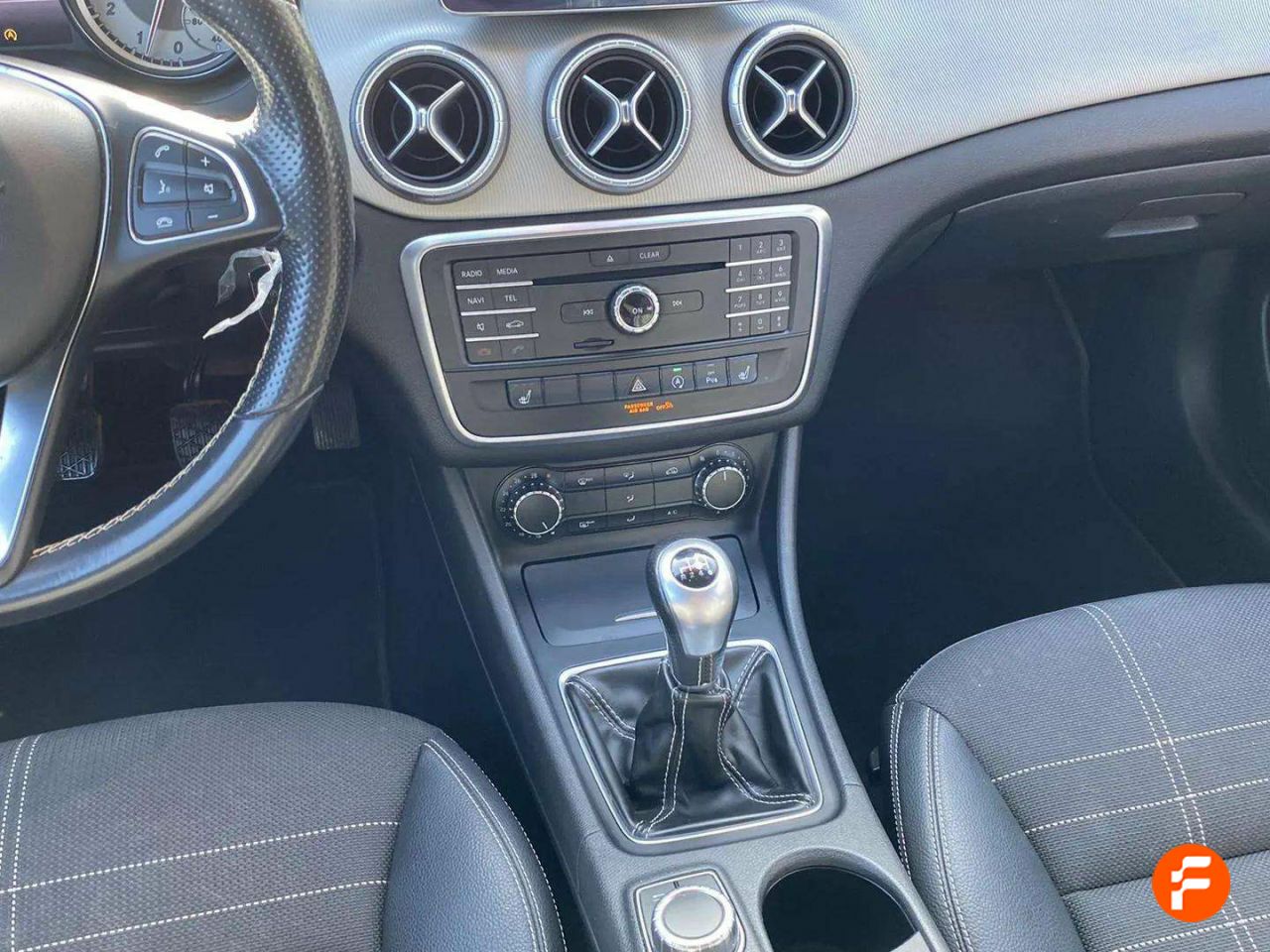 Foto Mercedes-Benz Clase CLA 12