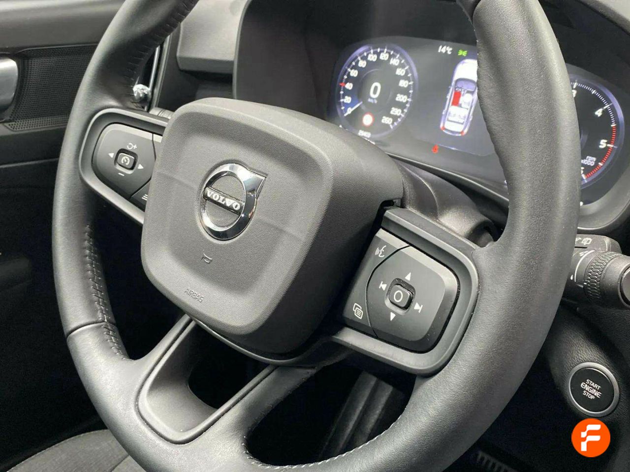 Foto Volvo XC40 13
