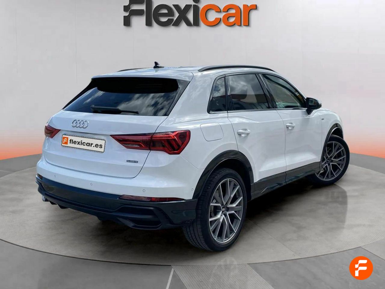 Foto Audi Q3 8