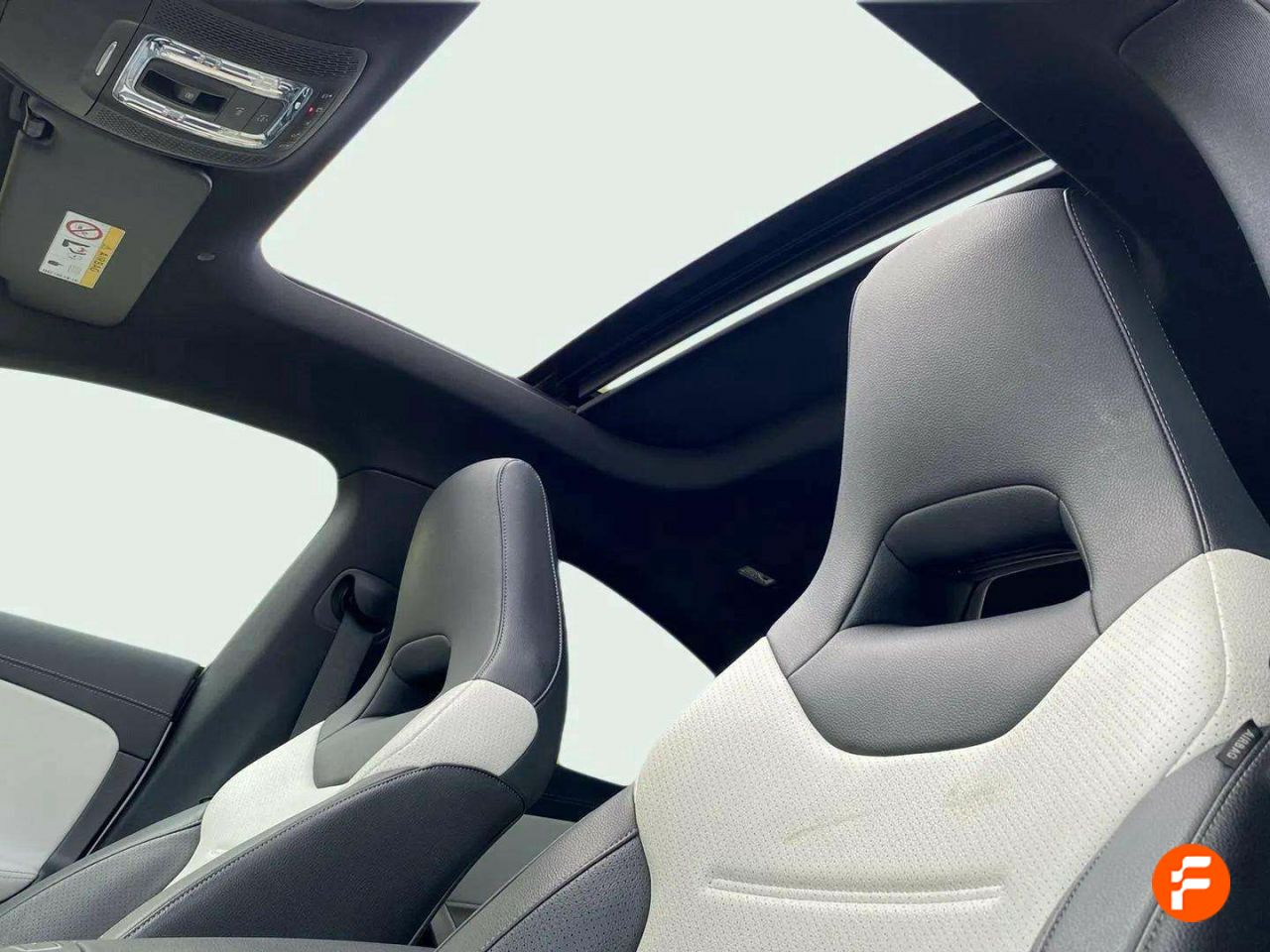 Foto Mercedes-Benz Clase CLA 20