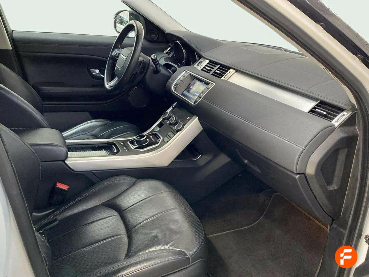 Foto Land-Rover Range Rover Evoque 12
