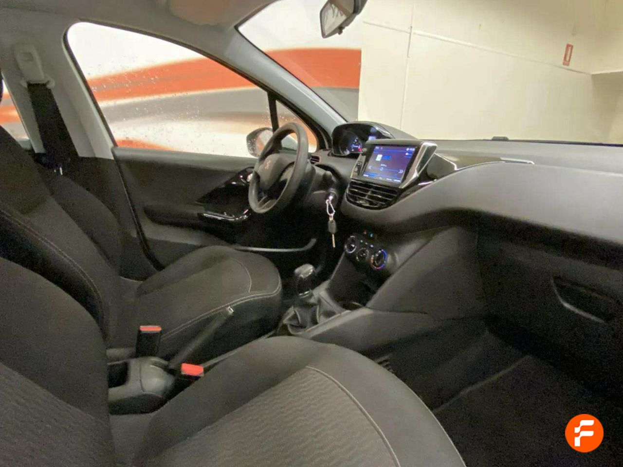 Foto Peugeot 208 19