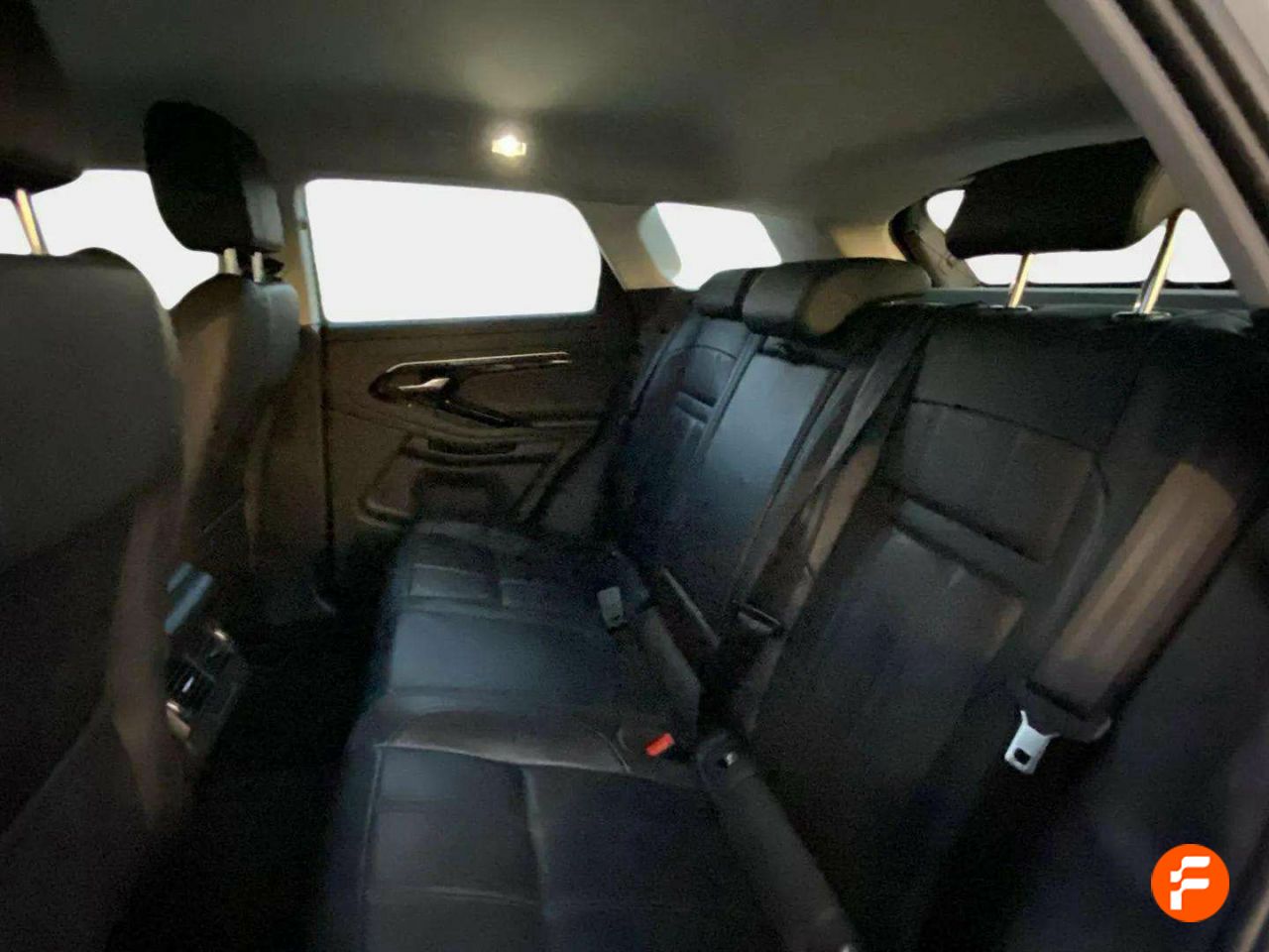 Foto Land-Rover Range Rover Evoque 16