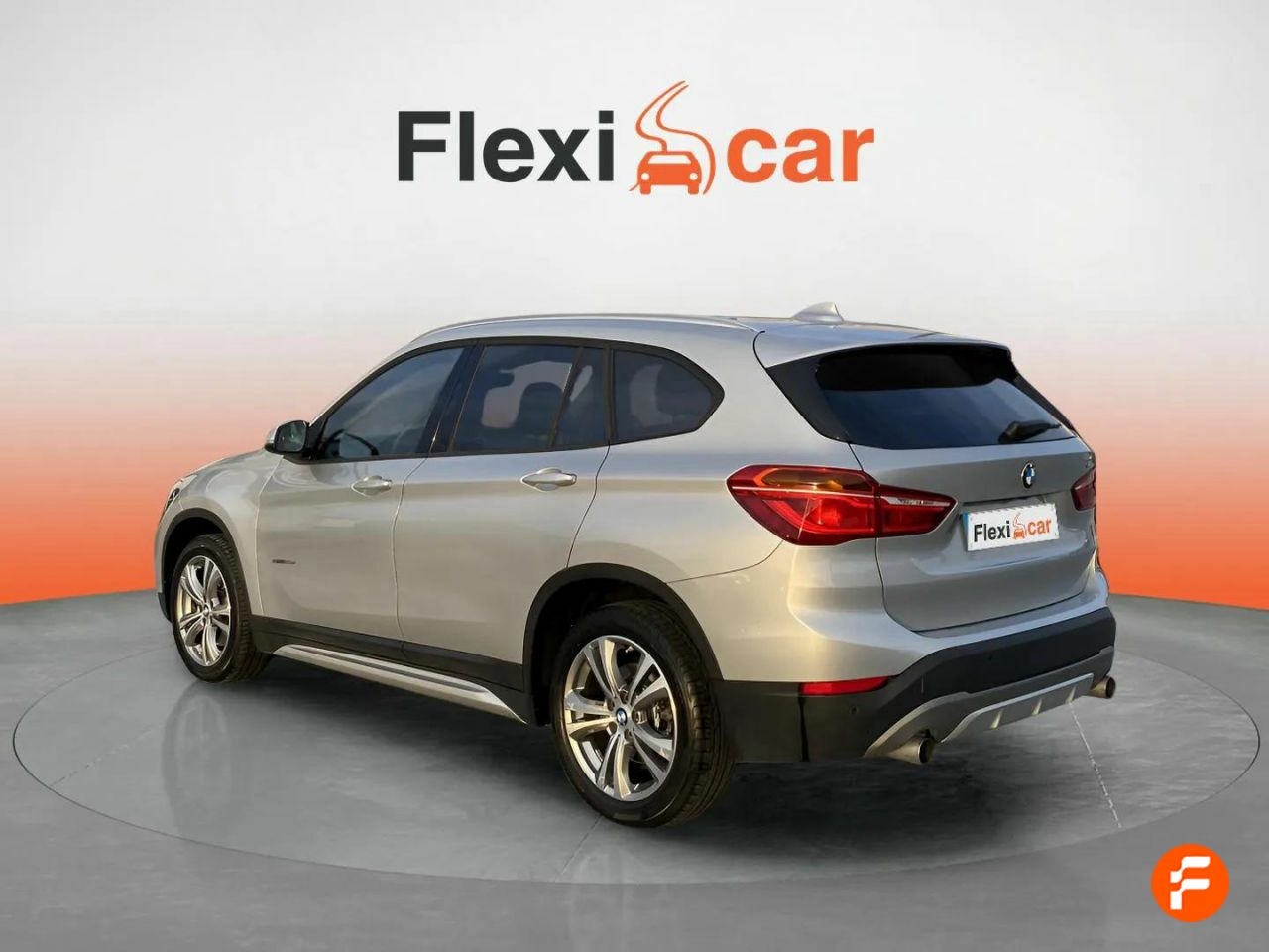 Foto BMW X1 5