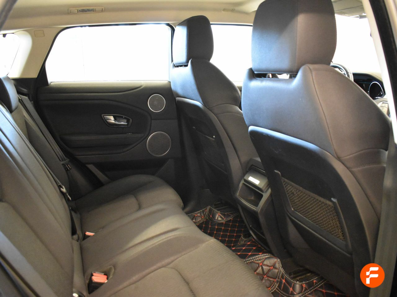 Foto Land-Rover Range Rover Evoque 21