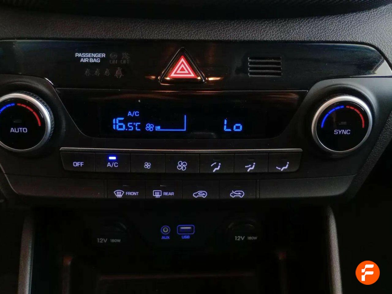 Foto Hyundai Tucson 15