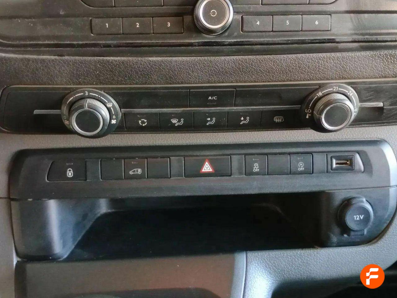 Foto Toyota Proace 14