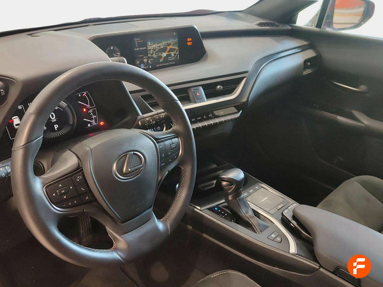 Foto Lexus UX 12