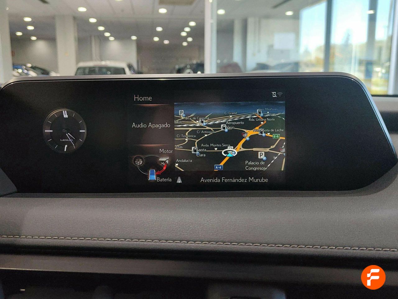 Foto Lexus UX 23
