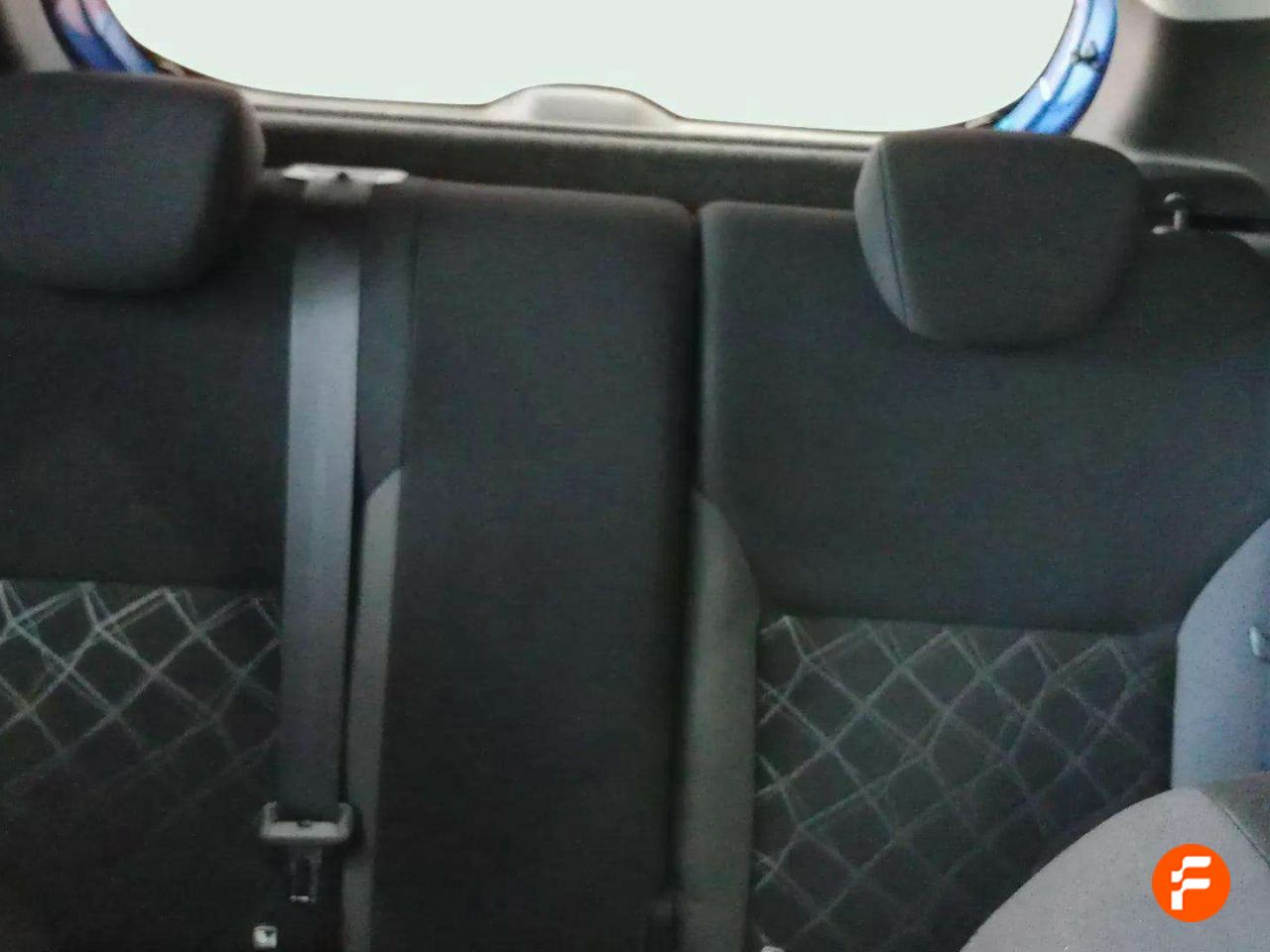 Foto Nissan Micra 12
