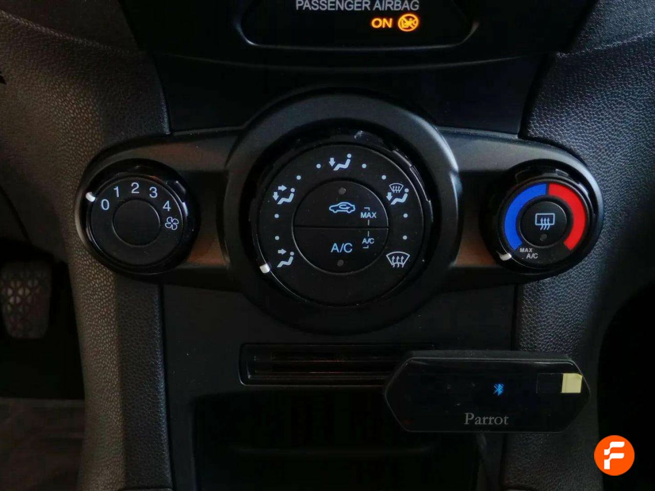 Foto Ford Fiesta 16