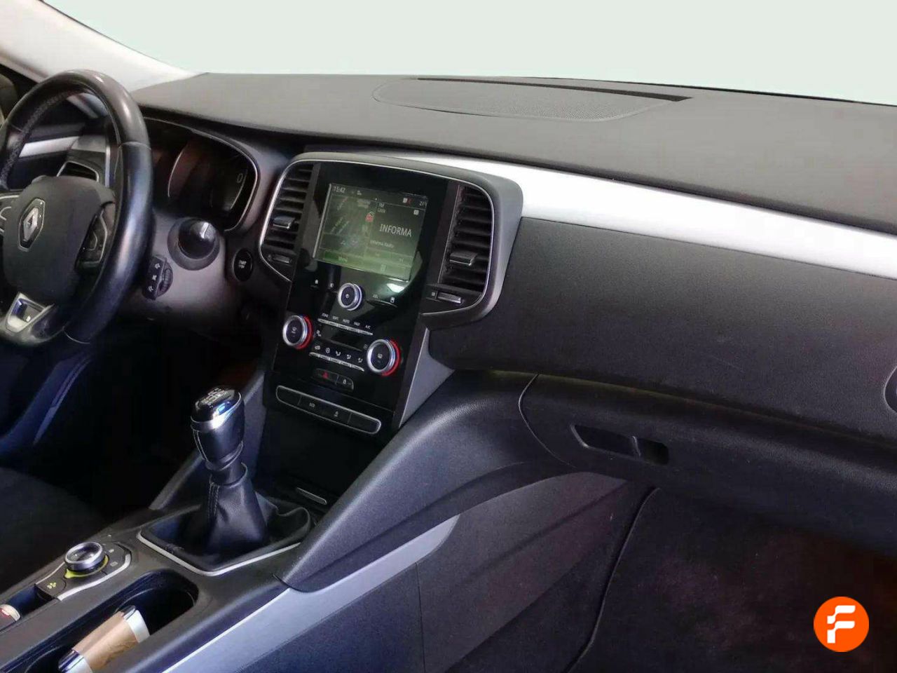 Foto Renault Talisman 12
