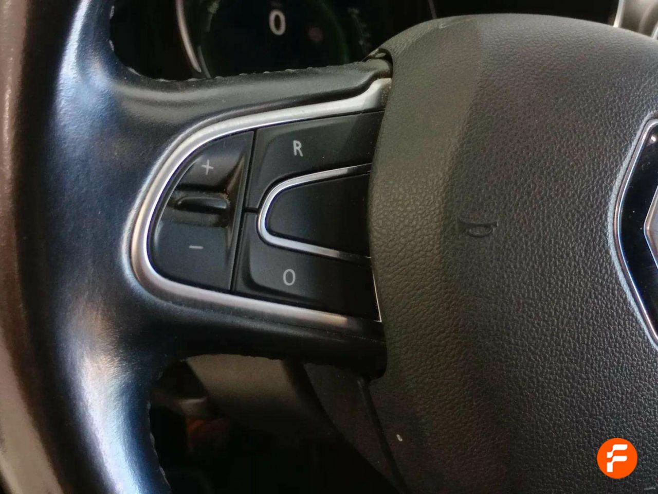 Foto Renault Talisman 23