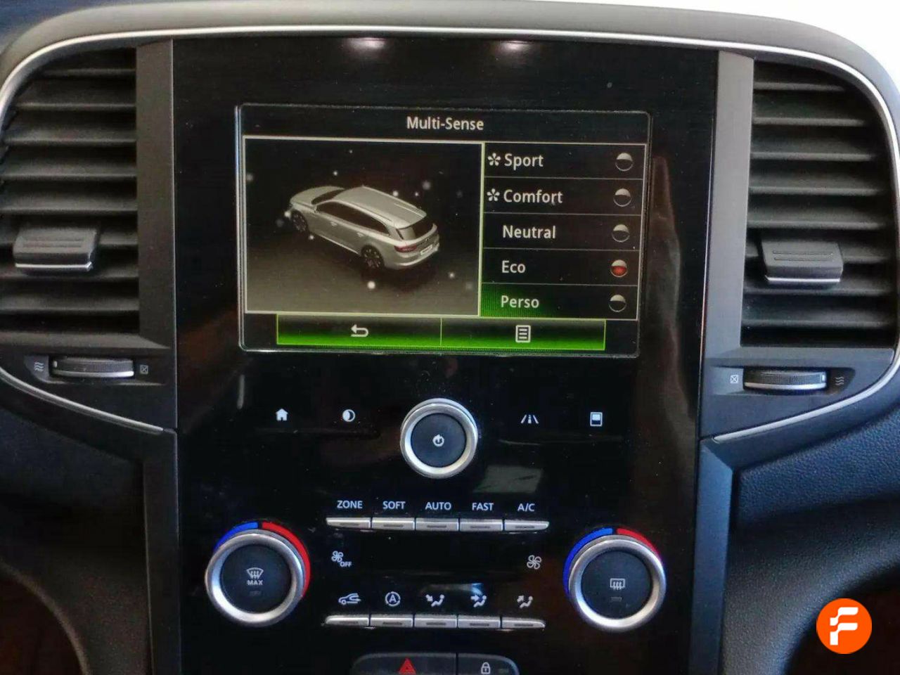 Foto Renault Talisman 24