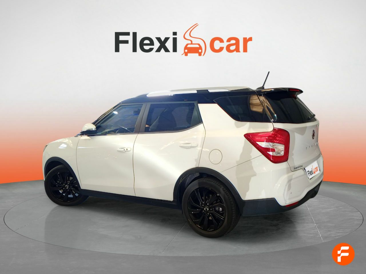 Foto SsangYong Tivoli 5