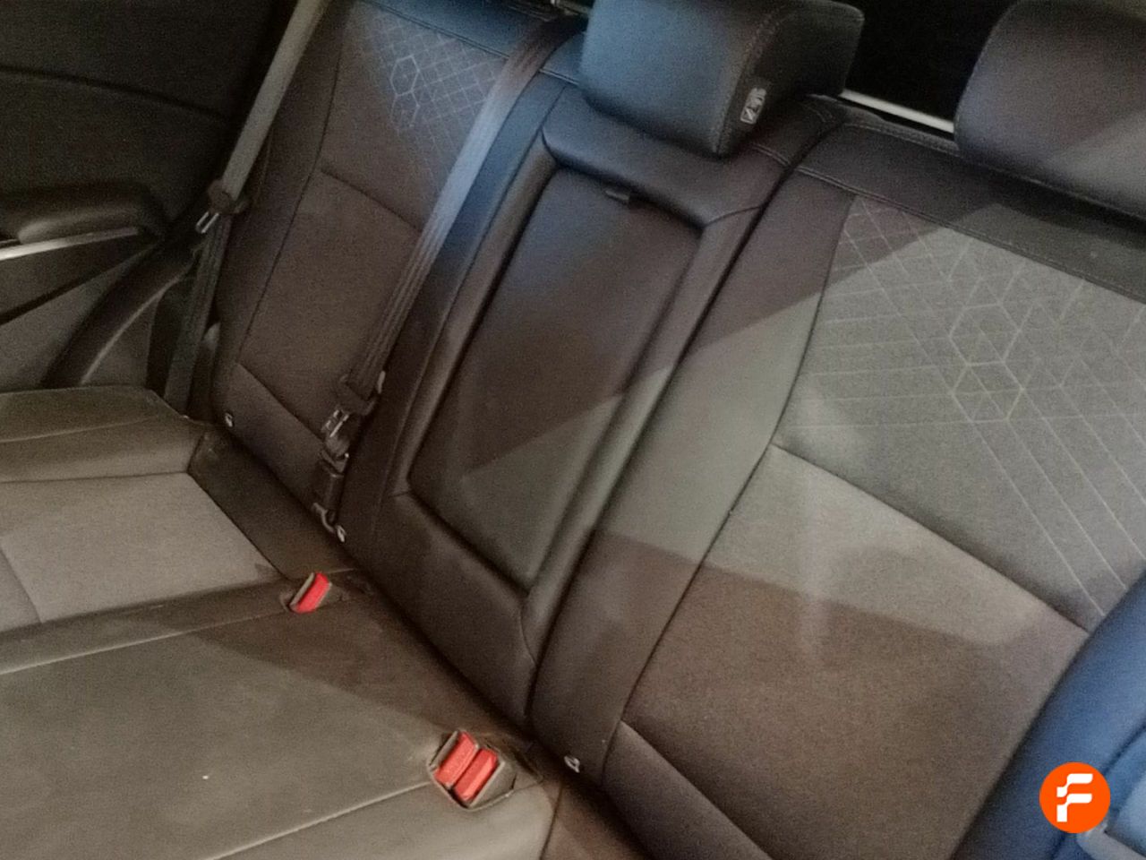 Foto SsangYong Tivoli 12