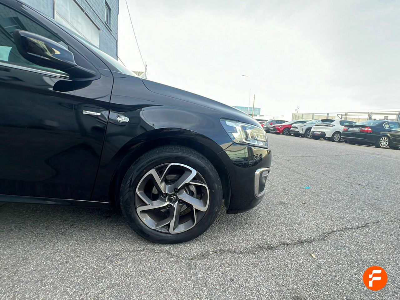 Foto Citroën C-Elysèe 8