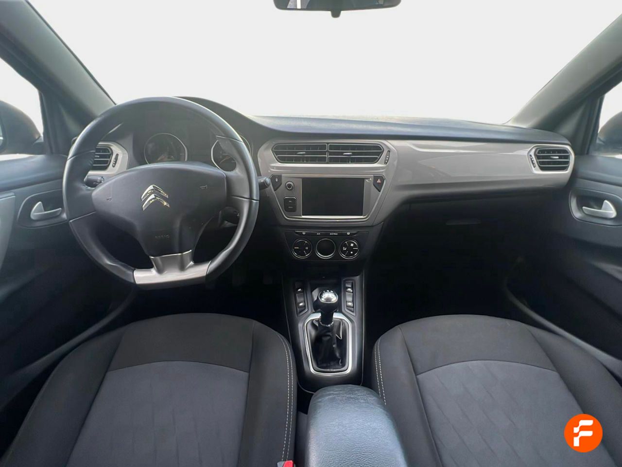 Foto Citroën C-Elysèe 10