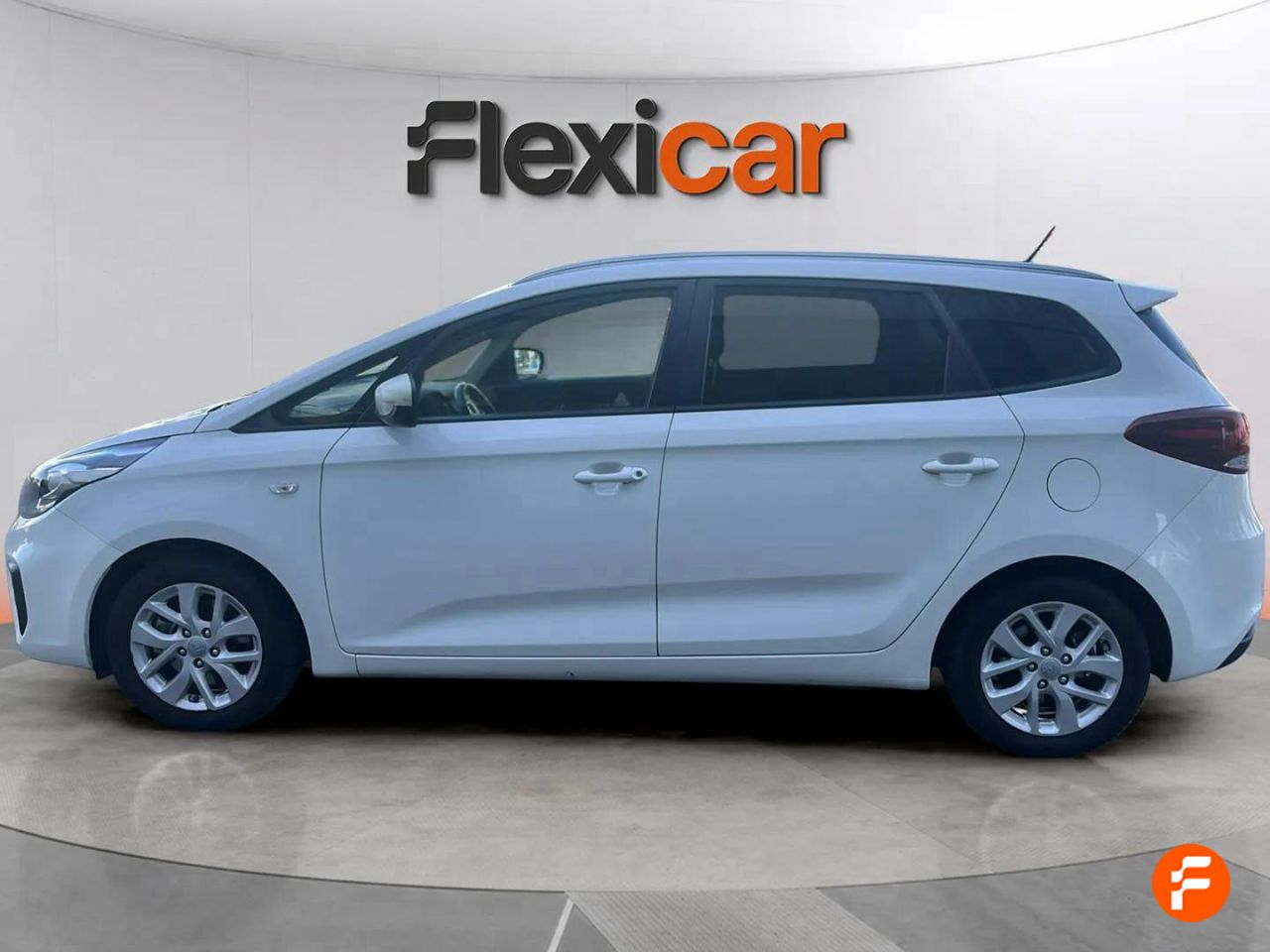 Foto Kia Carens 5