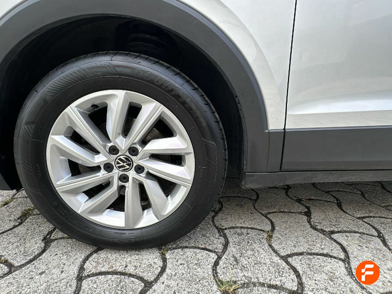Foto Volkswagen T-Cross 10