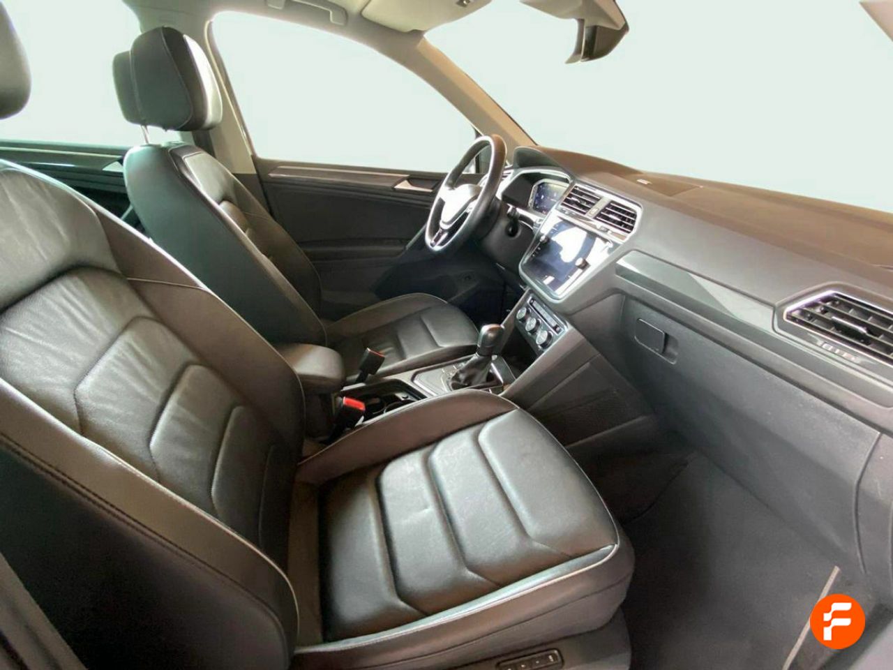 Foto Volkswagen Tiguan 16