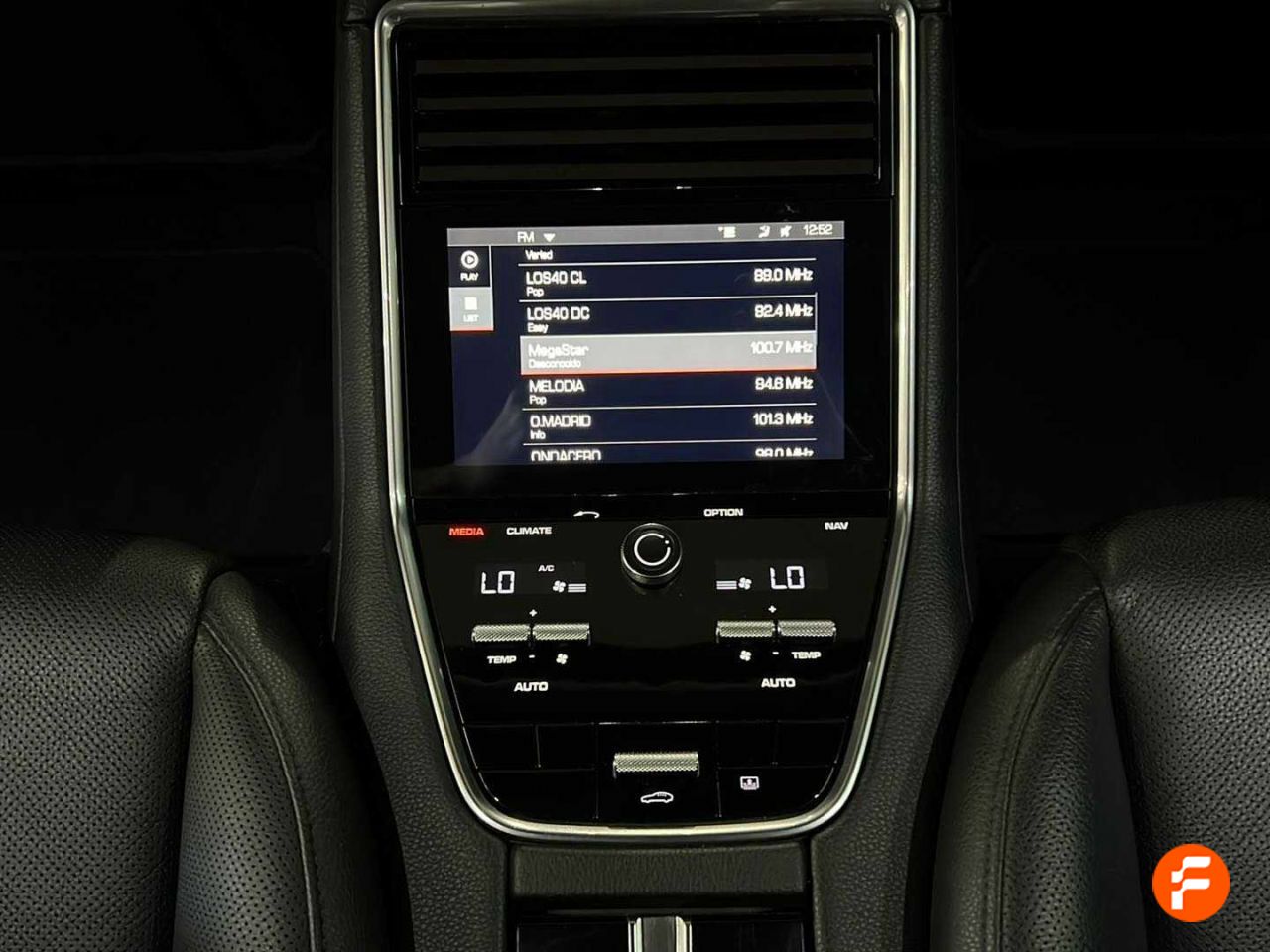 Foto Porsche Panamera 16