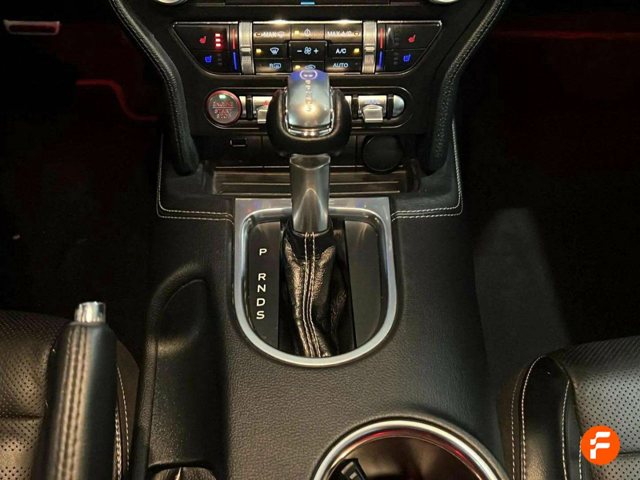 Foto Ford Mustang 18