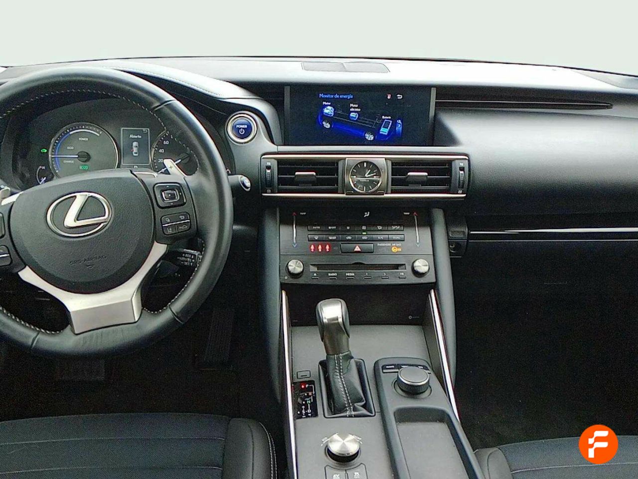 Foto Lexus IS 16