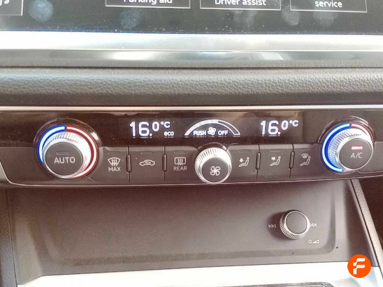 Foto Audi Q3 28