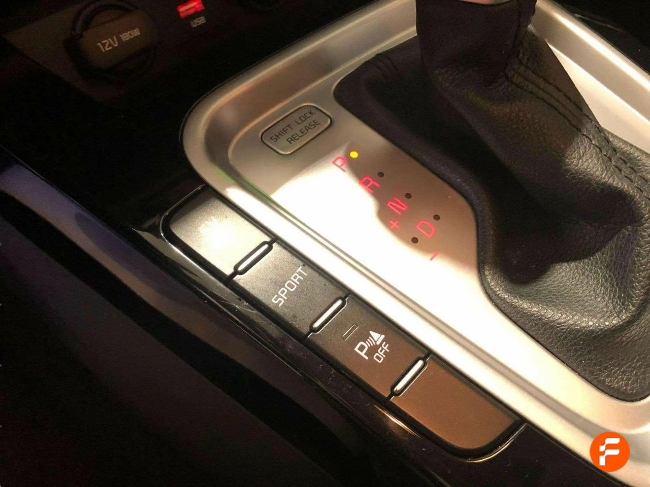 Foto Kia XCeed 17