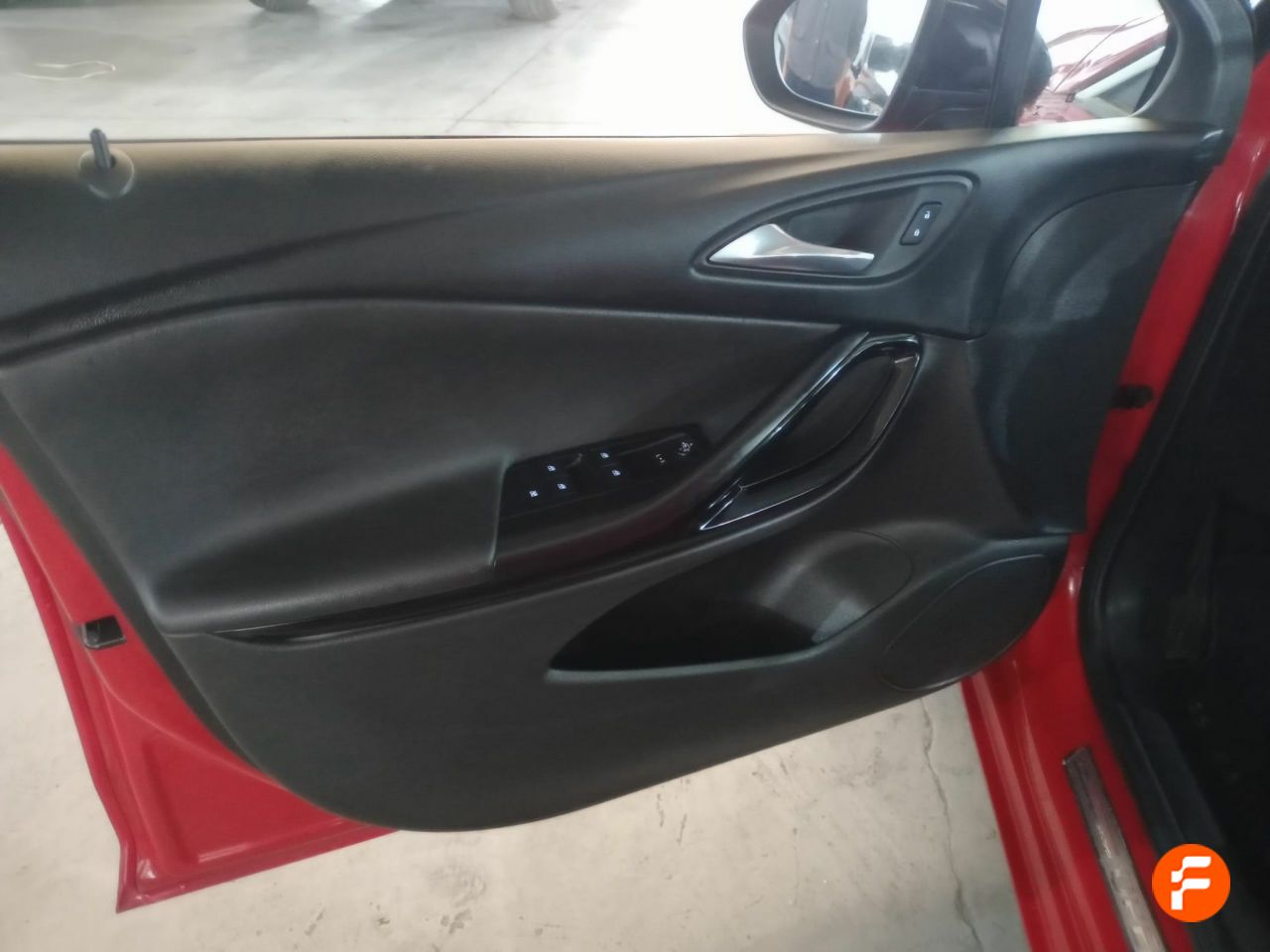 Foto Opel Astra 12