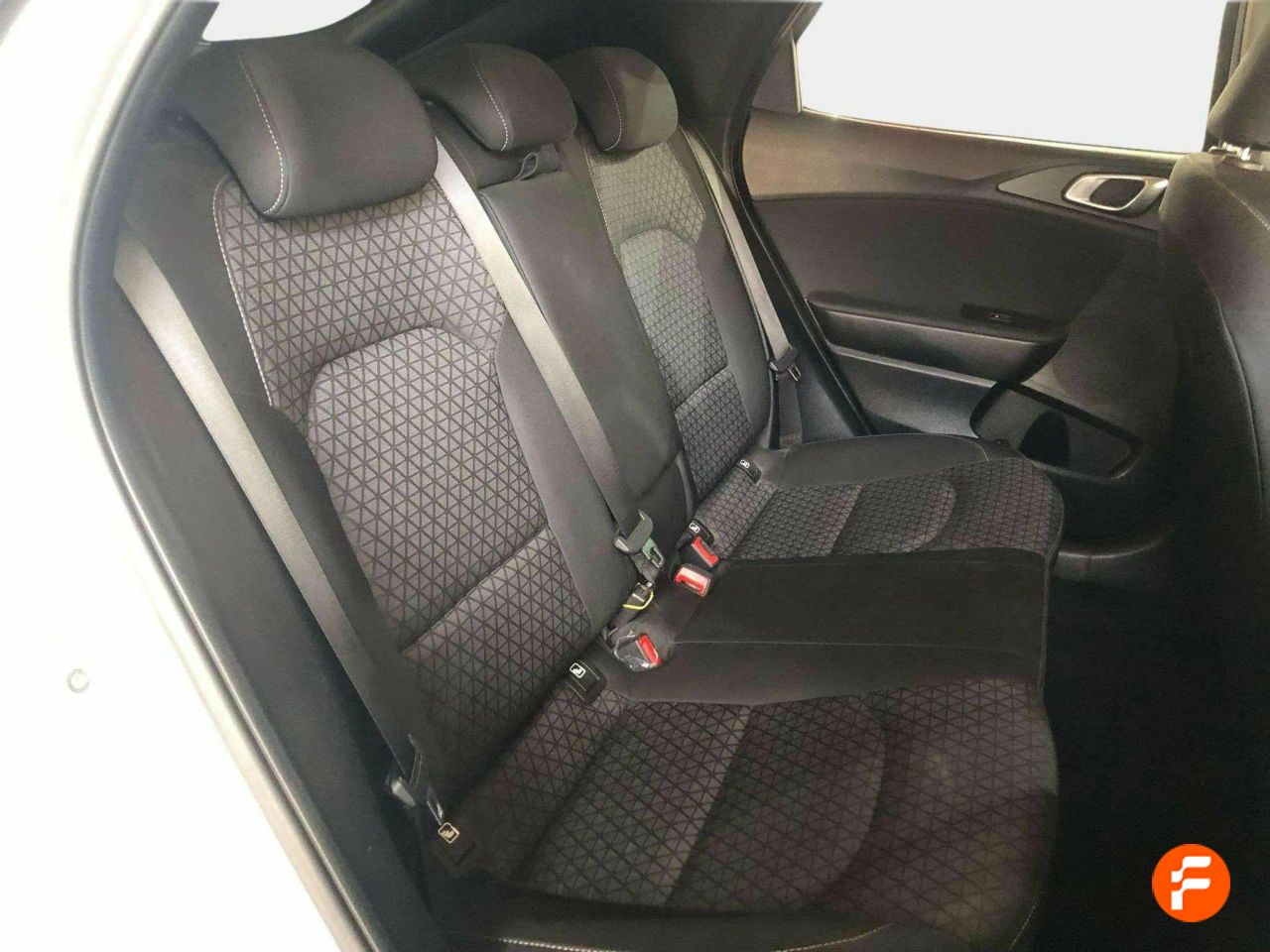 Foto Kia XCeed 12