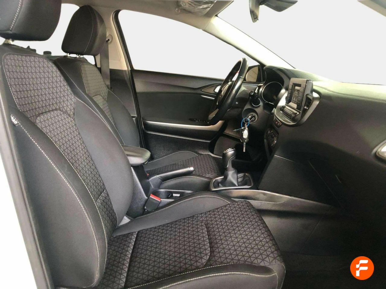 Foto Kia XCeed 14