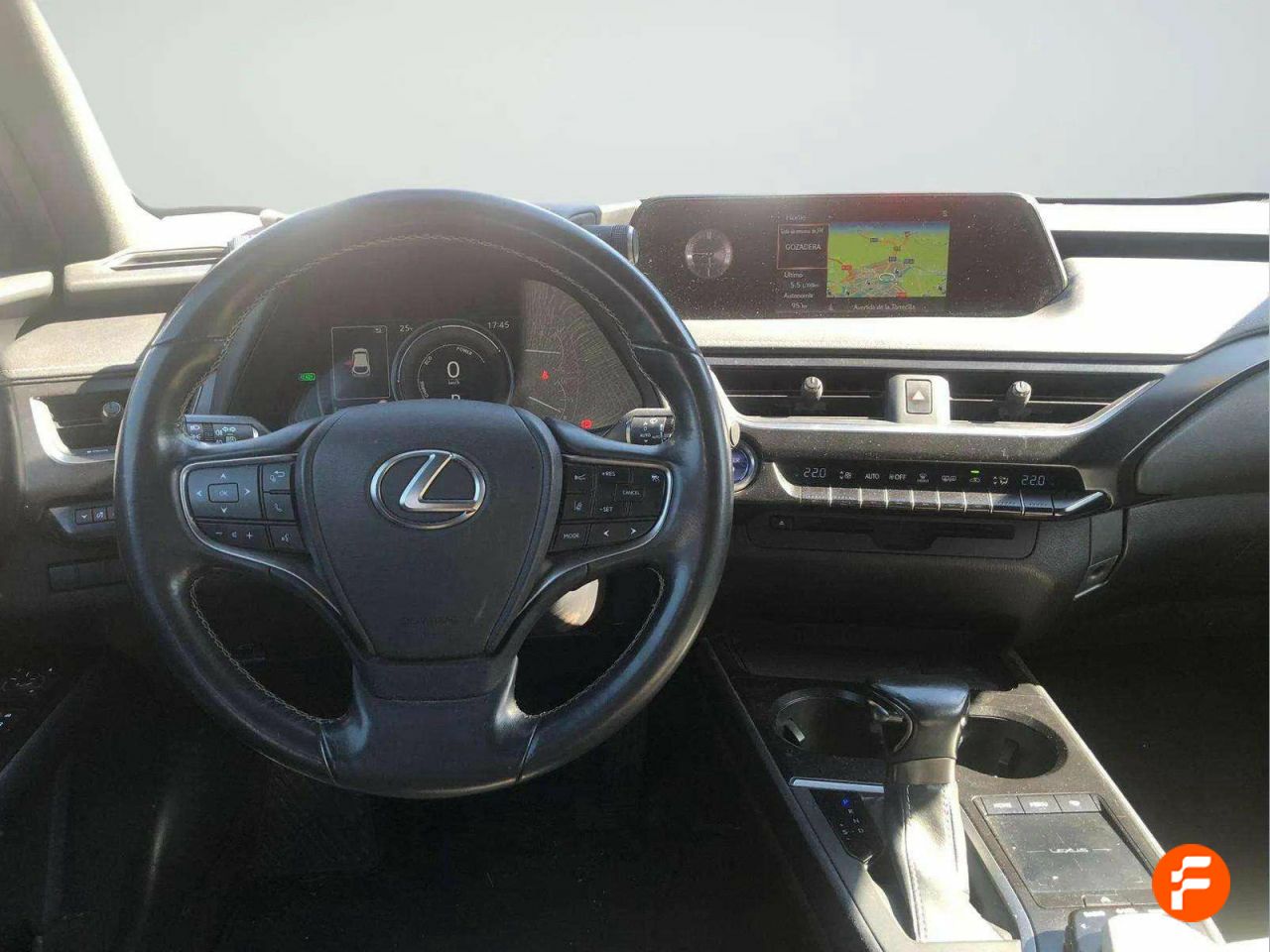 Foto Lexus UX 7