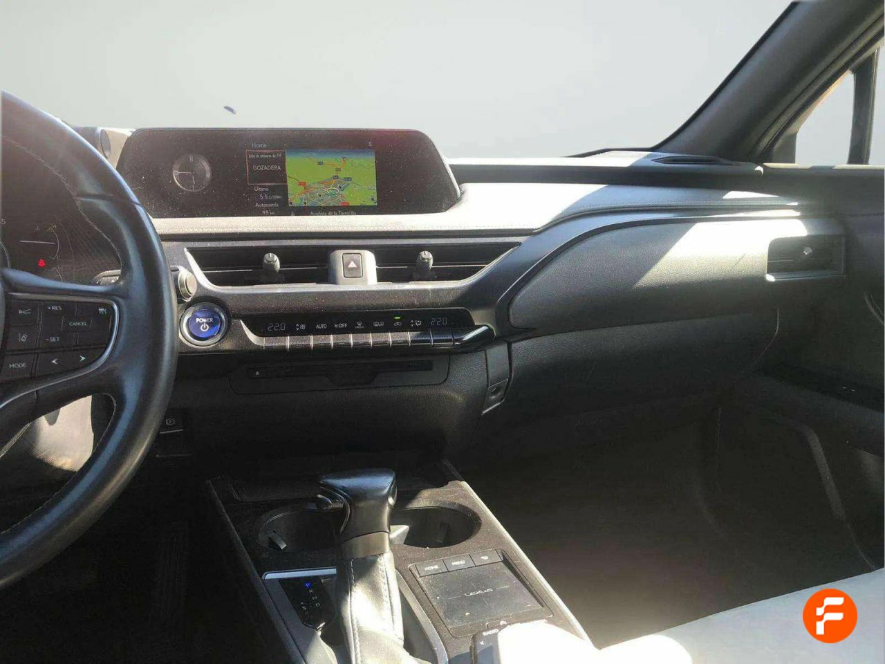 Foto Lexus UX 8